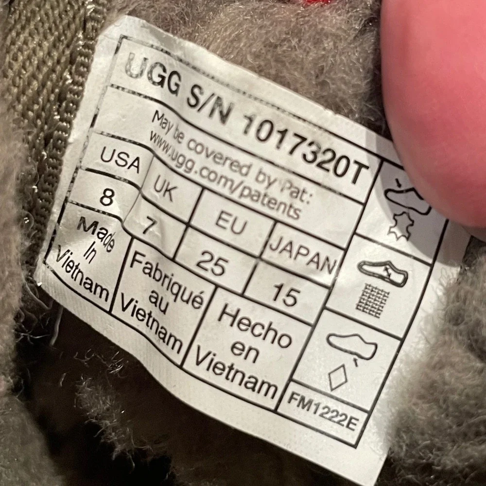 UGG Neumel II Burnt Olive Suede Toddler Boots Size 8 USA‎